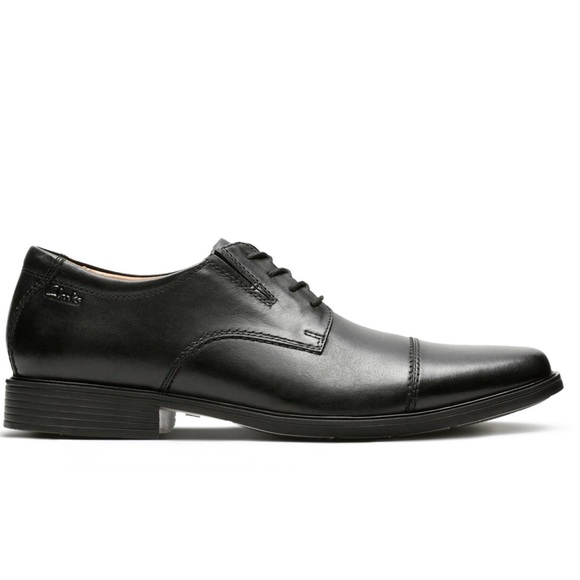 Clarks Mens Tilden Cap Black Leather oxfords main image 6